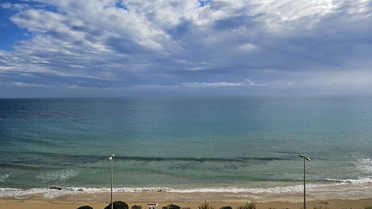 3 Bed Apartment for sale in Mil Palmeras Costa Blanca, Alicante, Spain