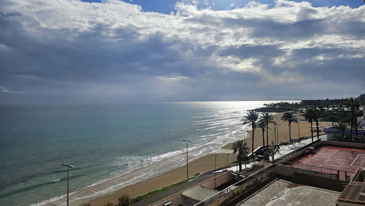 3 Bed Apartment for sale in Mil Palmeras Costa Blanca, Alicante, Spain