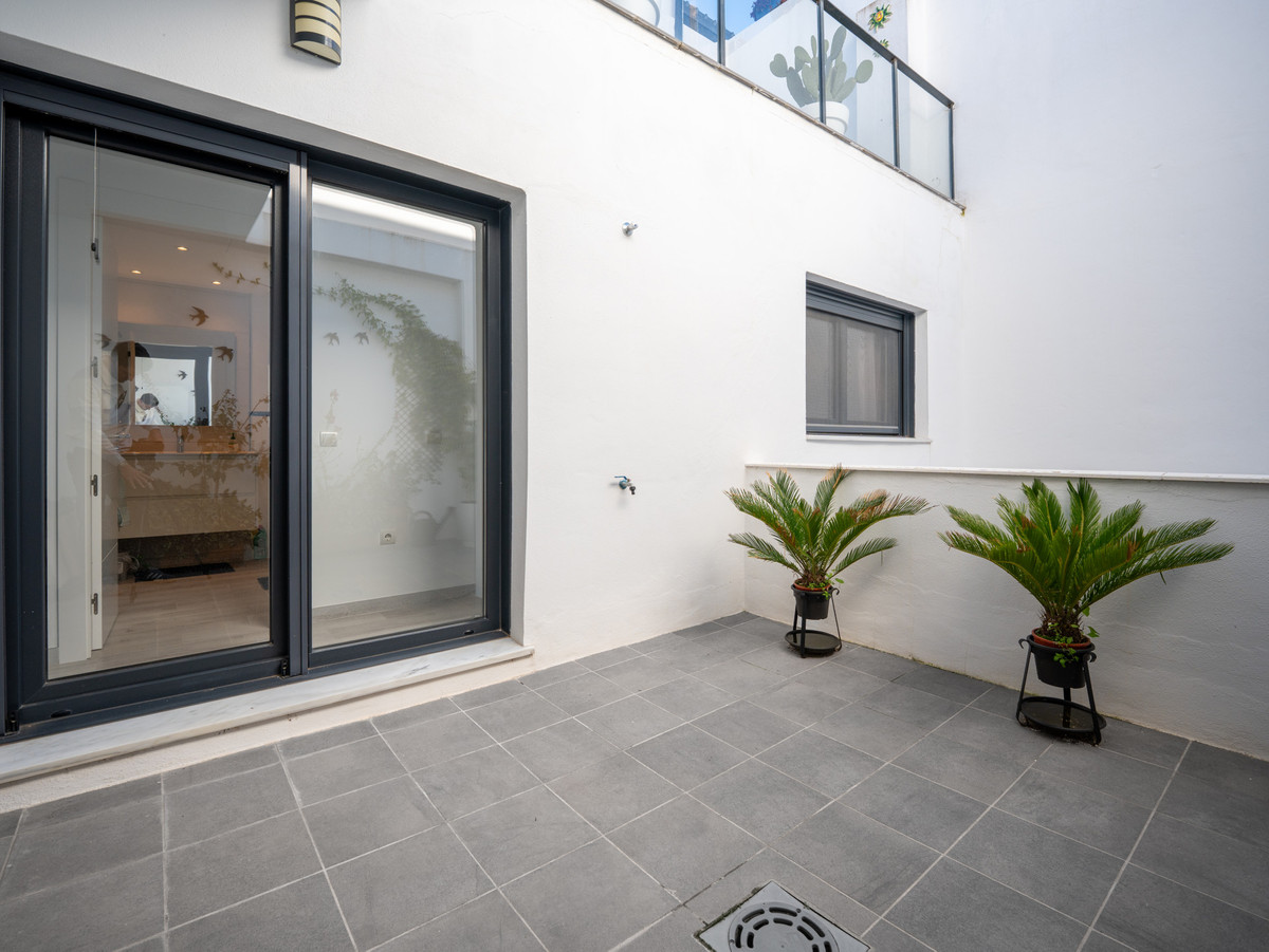 3 Bed Townhouse for sale in Marbella Costa Del Sol, Málaga, Spain
