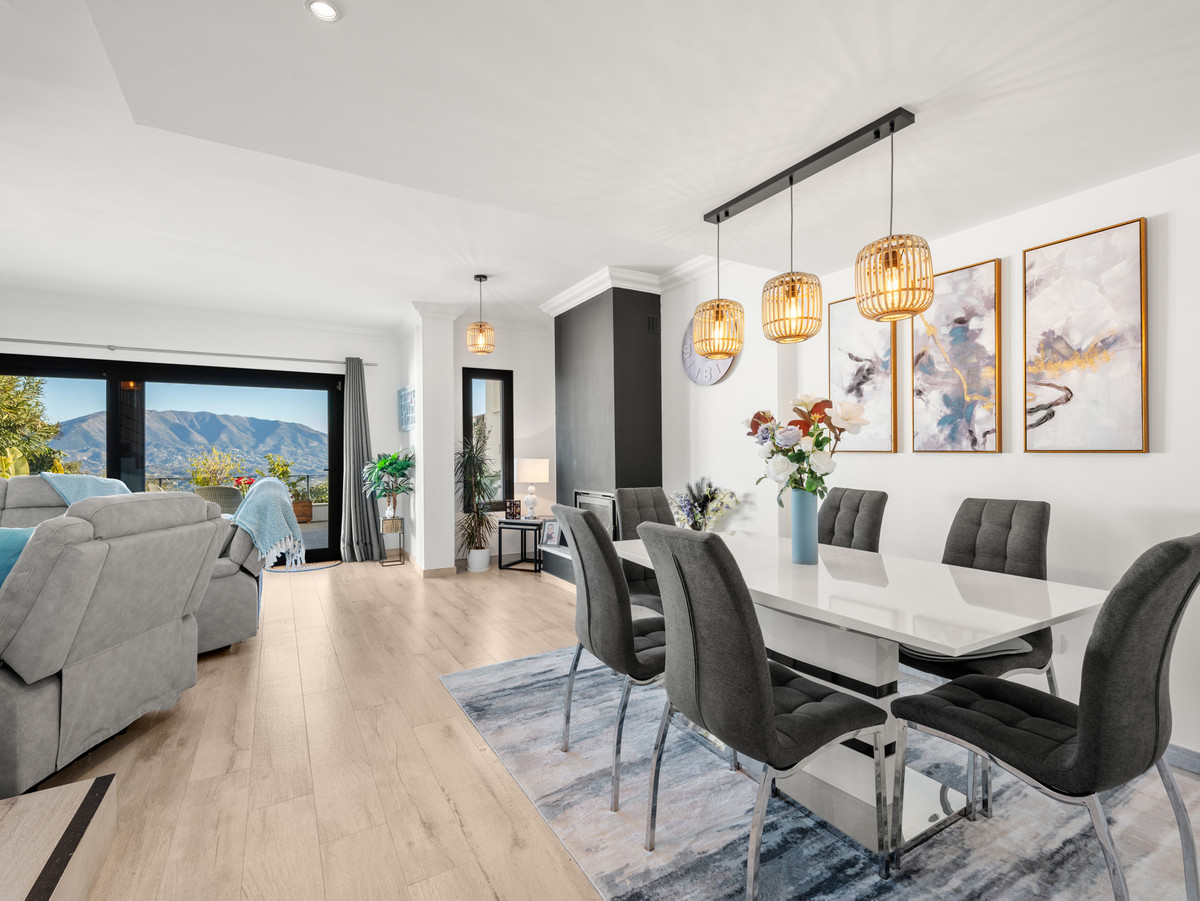 3 Bed Townhouse for sale in Marbella Costa Del Sol, Málaga, Spain