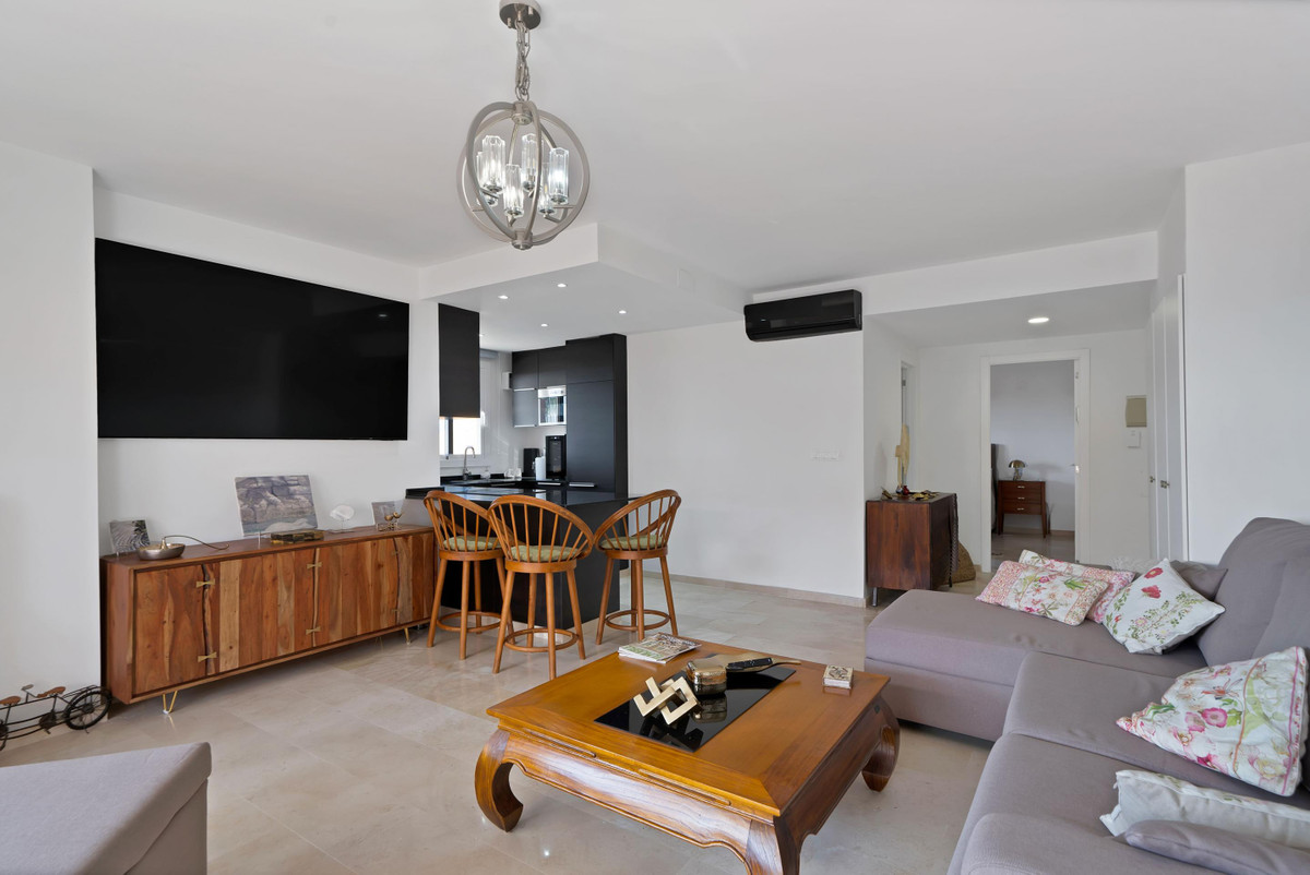 1 Bed Apartment for sale in Marbella Costa Del Sol, Málaga, Spain