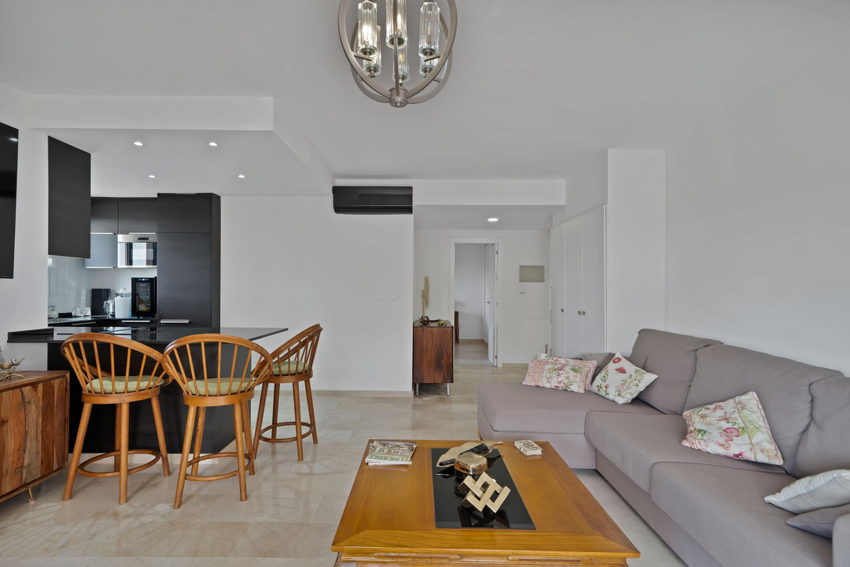 1 Bed Apartment for sale in Marbella Costa Del Sol, Málaga, Spain