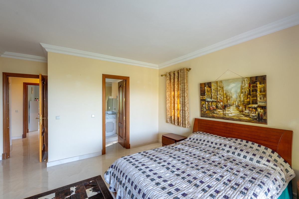 Se vende Villa - Chalet de 8 dormitorios en Costa Del Sol, Málaga, España