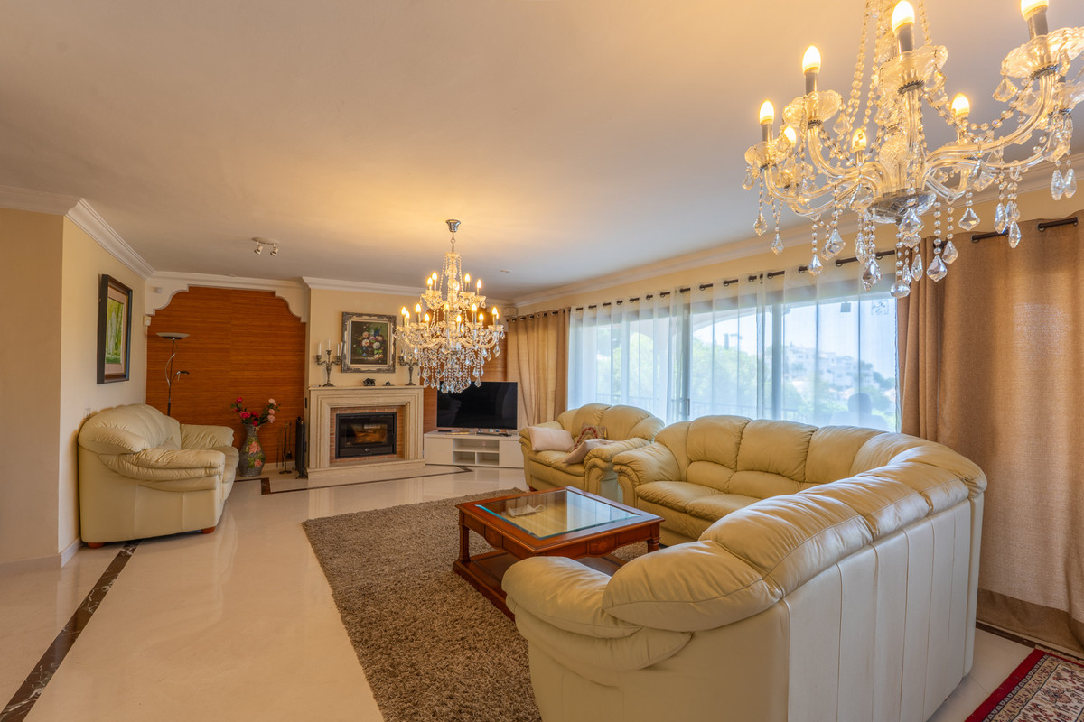 Se vende Villa - Chalet de 8 dormitorios en Costa Del Sol, Málaga, España