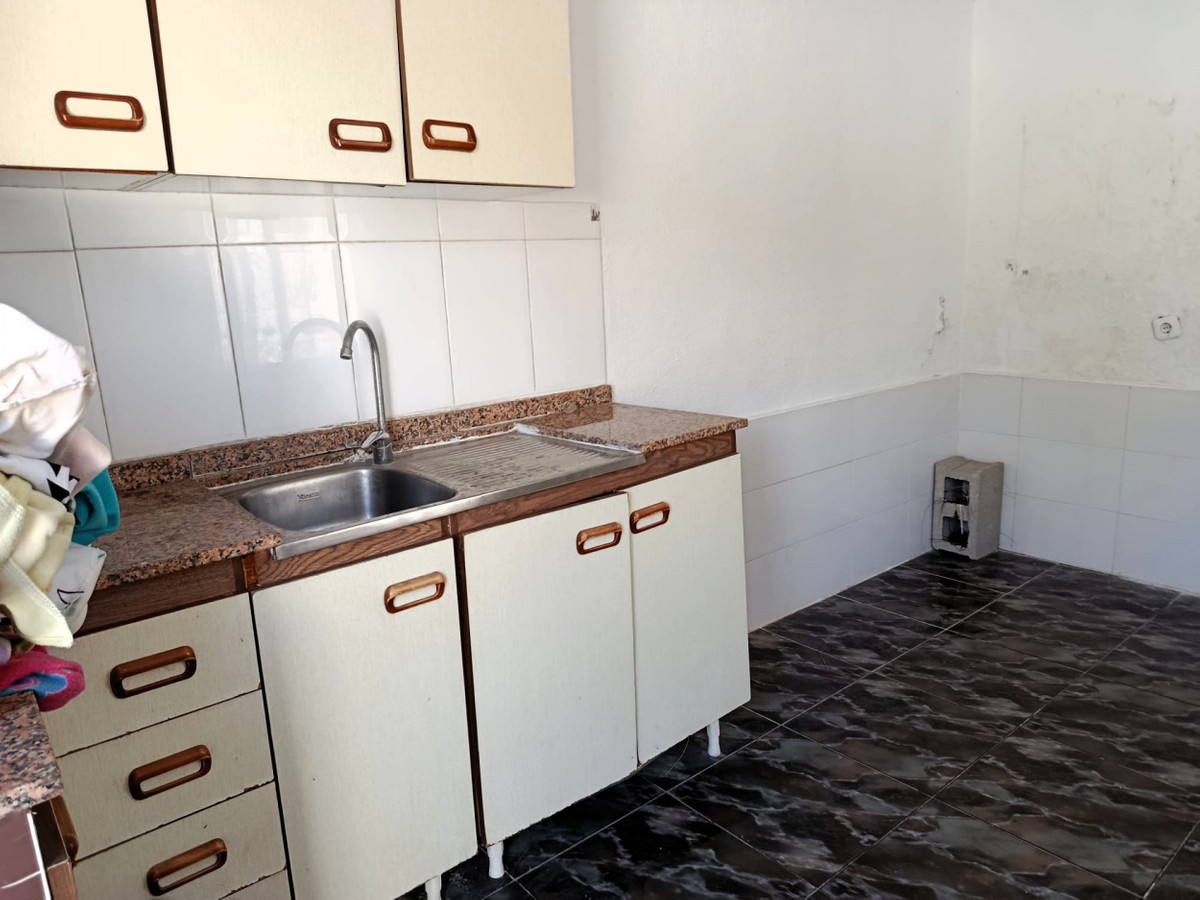 5 Bed Townhouse for sale in Elche Costa Blanca, Alicante, Spain