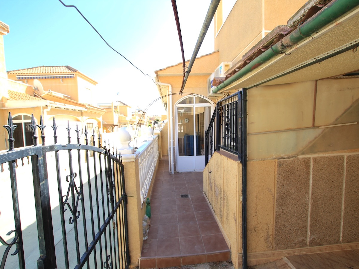 2 Bed Townhouse for sale in Los Balcones Costa Blanca, Alicante, Spain