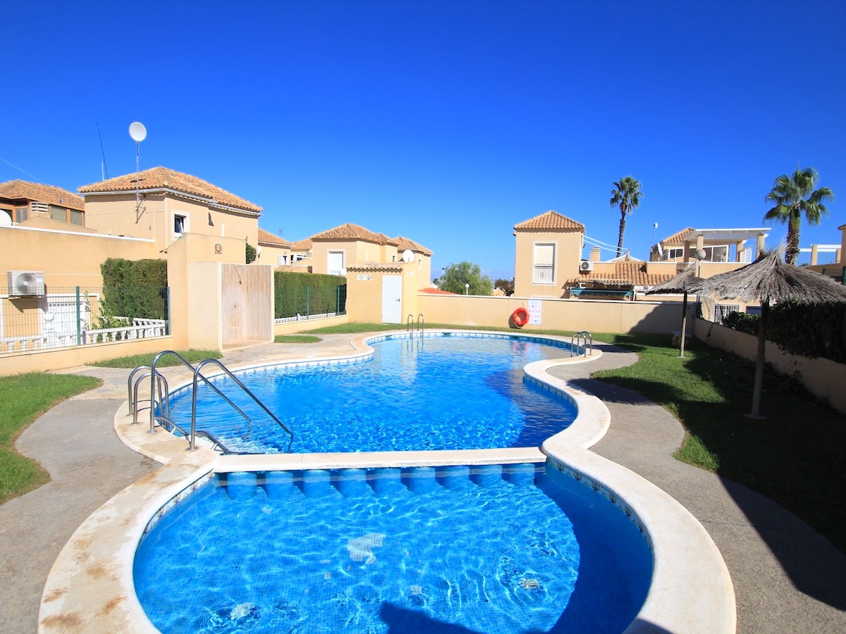 2 Bed Townhouse for sale in Los Balcones Costa Blanca, Alicante, Spain