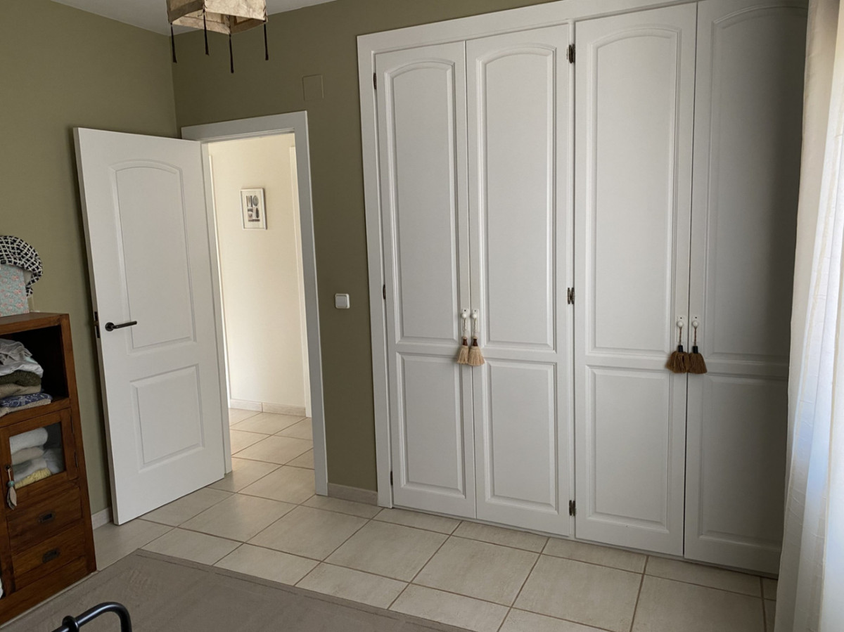 5 Bed Townhouse for sale in Calpe Costa Blanca, Alicante, Spain