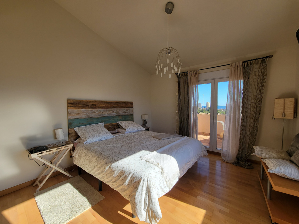 5 Bed Townhouse for sale in Calpe Costa Blanca, Alicante, Spain