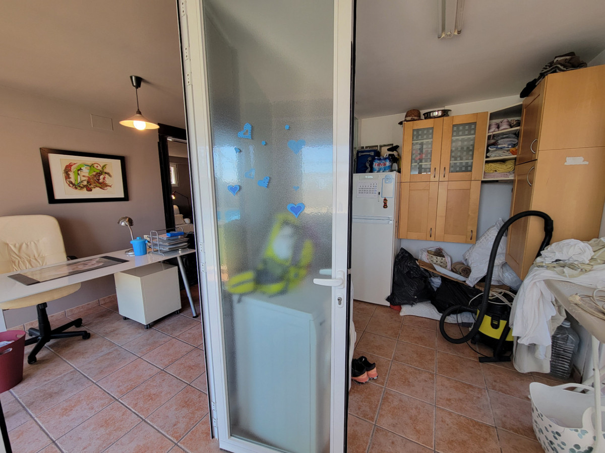 5 Bed Townhouse for sale in Calpe Costa Blanca, Alicante, Spain