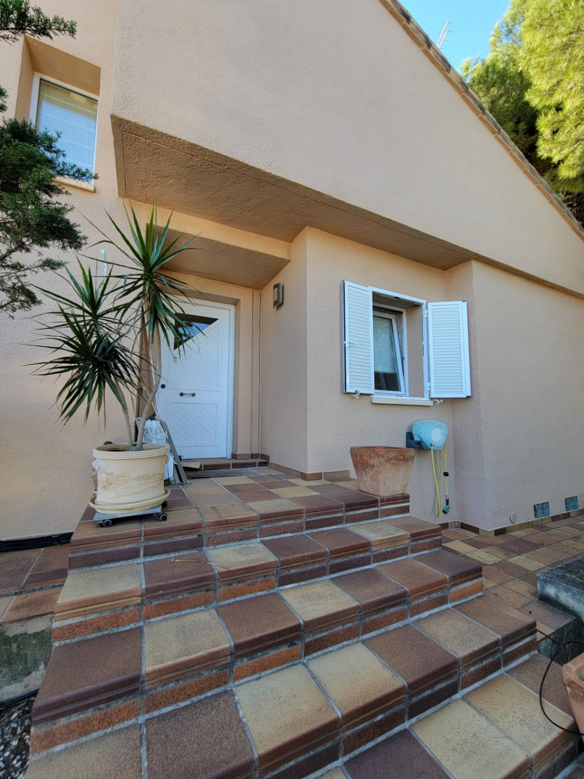 5 Bed Townhouse for sale in Calpe Costa Blanca, Alicante, Spain