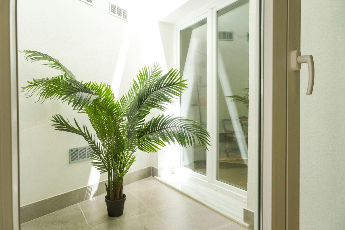 Se vende Apartamento Planta Baja de 3 dormitorios en Costa Del Sol, Málaga, España