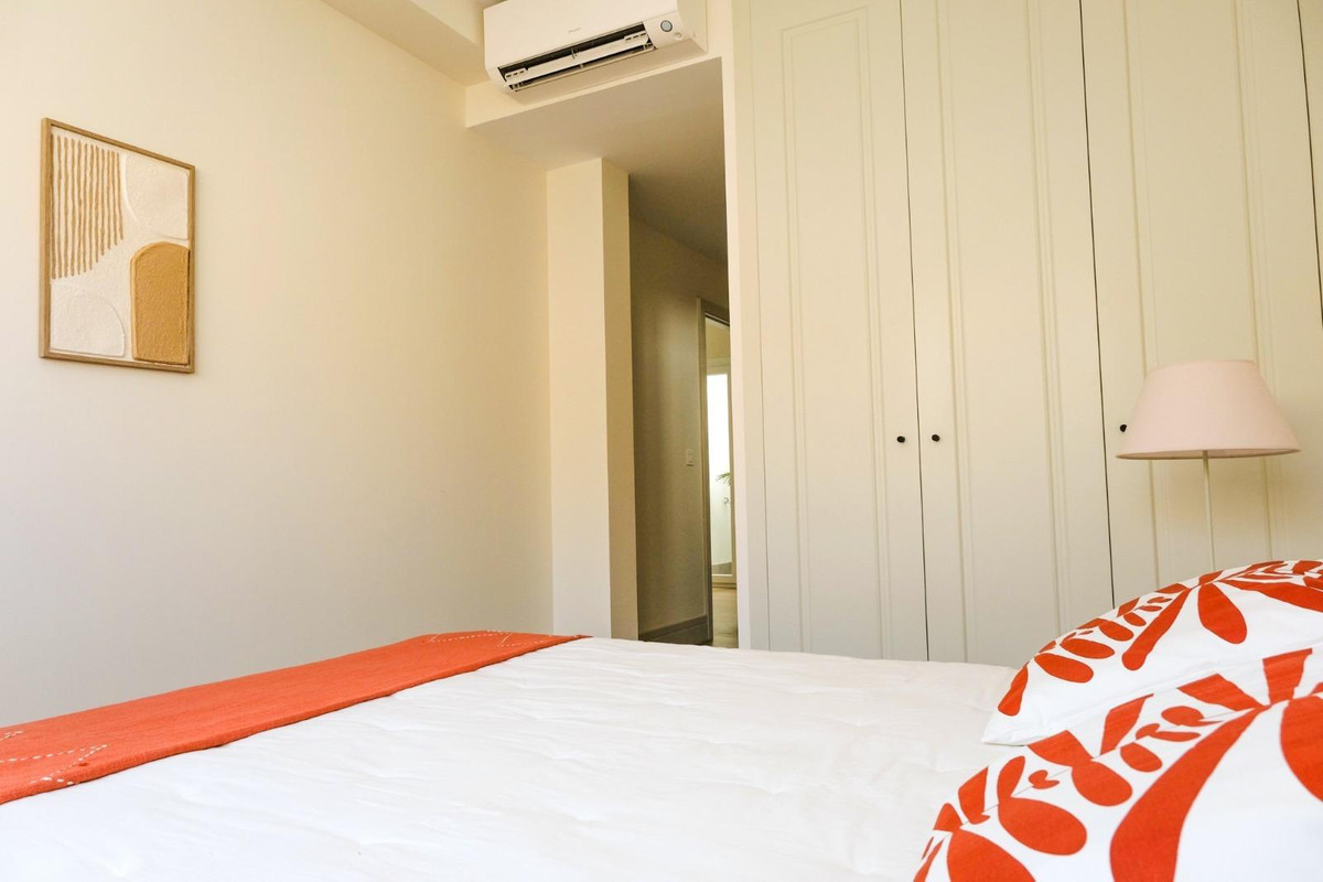 Se vende Apartamento Planta Baja de 3 dormitorios en Costa Del Sol, Málaga, España
