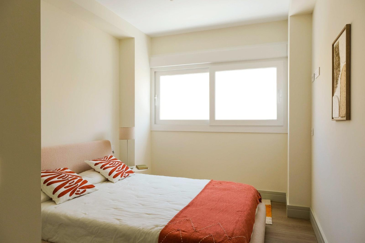 Se vende Apartamento Planta Baja de 3 dormitorios en Costa Del Sol, Málaga, España