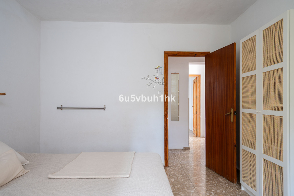 Se vende Finca - Cortijo de 3 dormitorios en Costa Del Sol, Málaga, España
