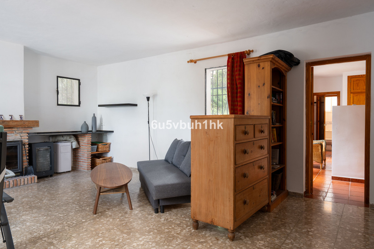 Se vende Finca - Cortijo de 3 dormitorios en Costa Del Sol, Málaga, España