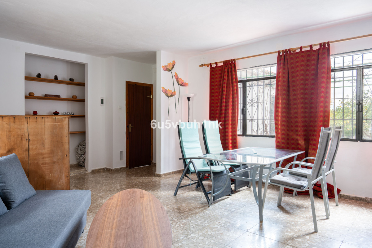 Se vende Finca - Cortijo de 3 dormitorios en Costa Del Sol, Málaga, España