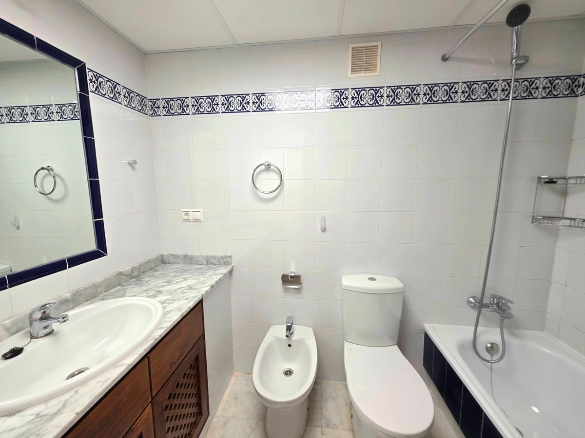 2 Bed Apartment for sale in Torrevieja Costa Blanca, Alicante, Spain