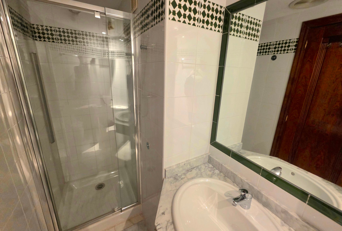 2 Bed Apartment for sale in Torrevieja Costa Blanca, Alicante, Spain