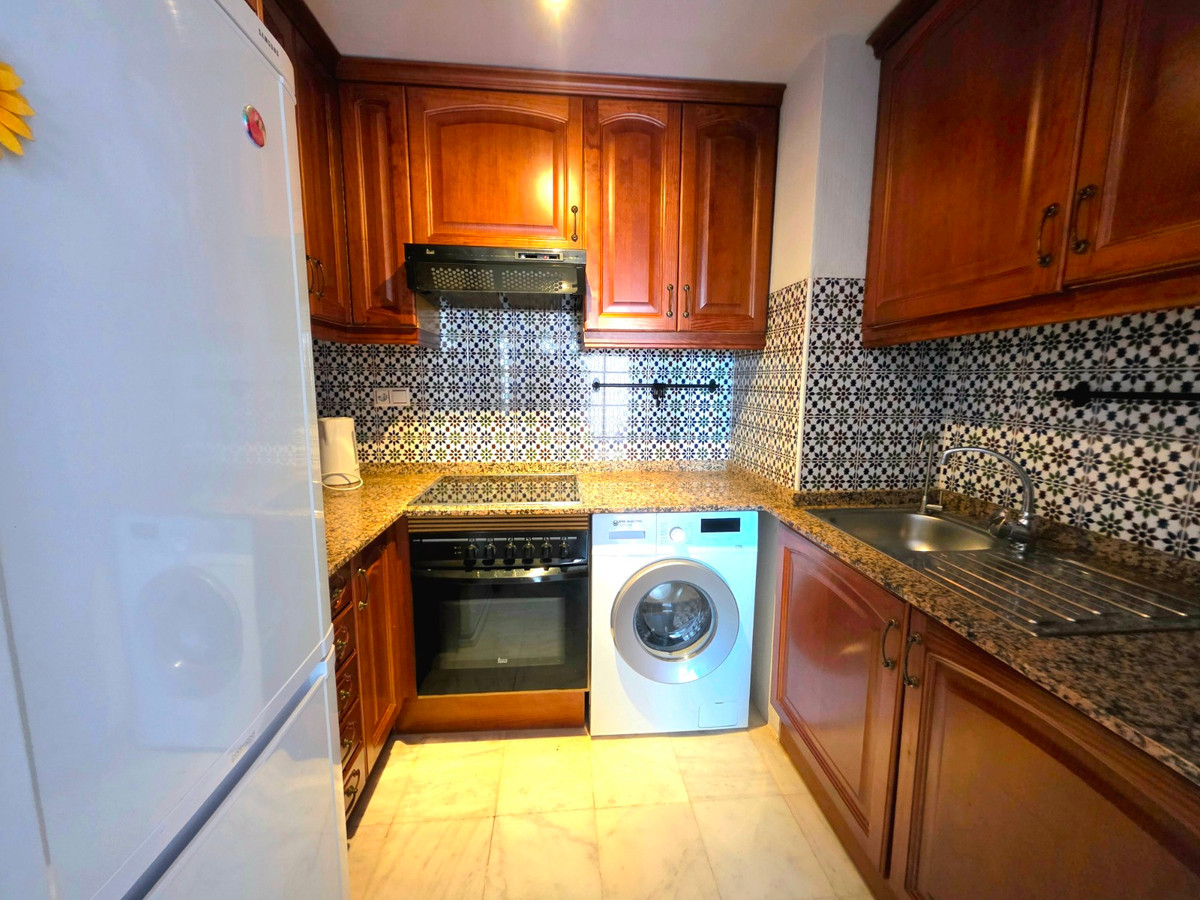 2 Bed Apartment for sale in Torrevieja Costa Blanca, Alicante, Spain