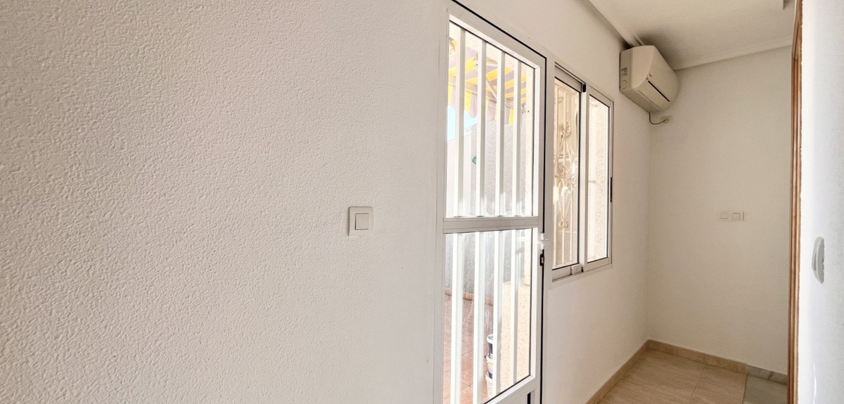 3 Bed Townhouse for sale in Torrevieja Costa Blanca, Alicante, Spain