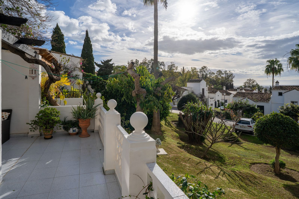 3 Bed Townhouse for sale in Fuengirola Costa Del Sol, Málaga, Spain