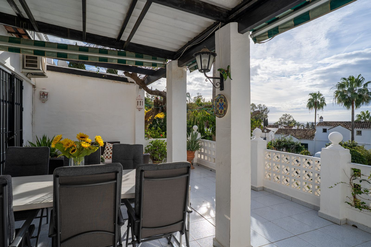 3 Bed Townhouse for sale in Fuengirola Costa Del Sol, Málaga, Spain