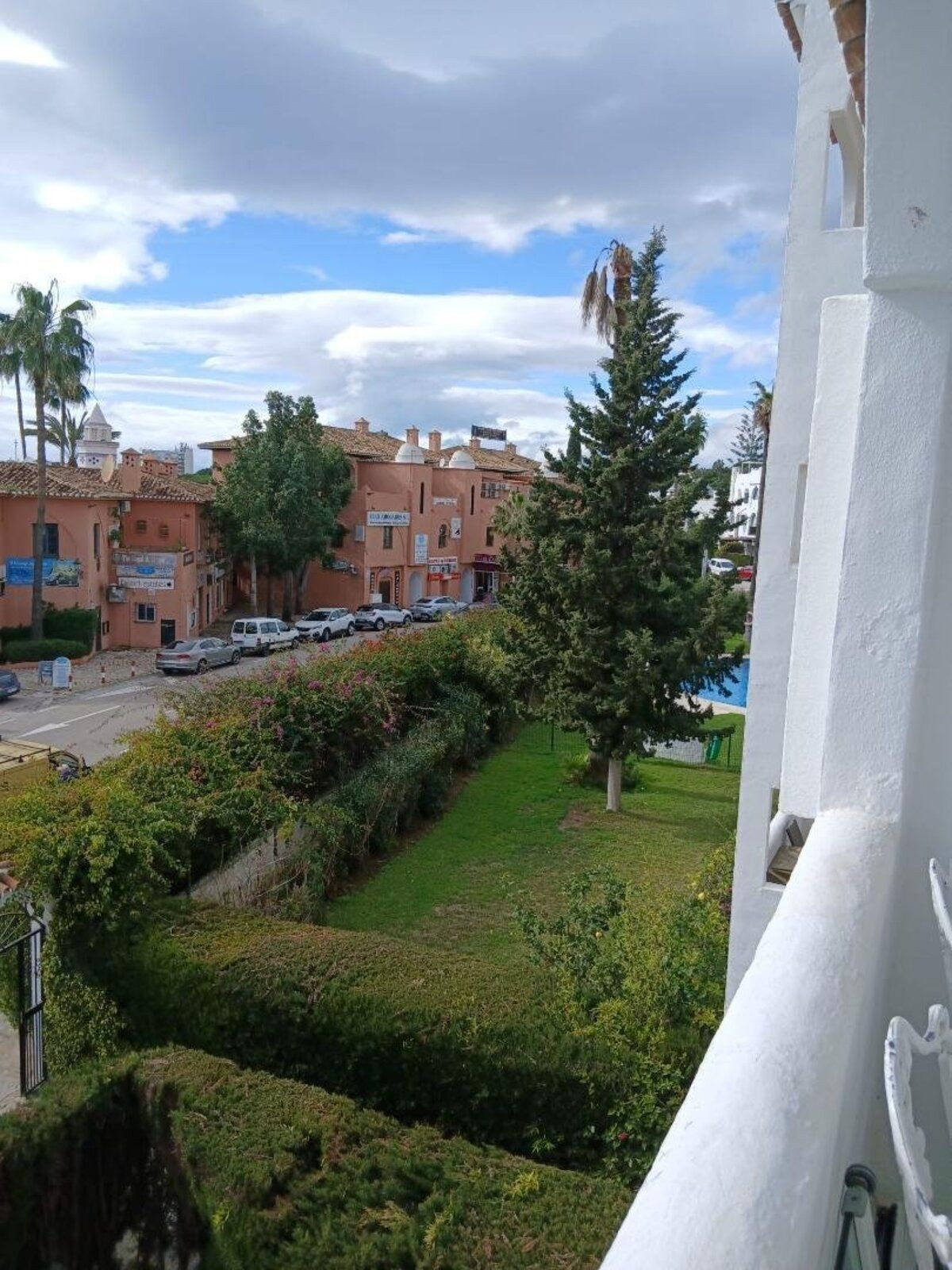 2 Bed Apartment for sale in Calahonda Costa Del Sol, Málaga, Spain