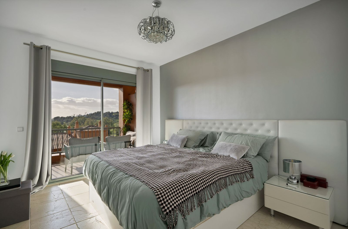 Se vende Apartamento Planta Media de 2 dormitorios en Costa Del Sol, Málaga, España