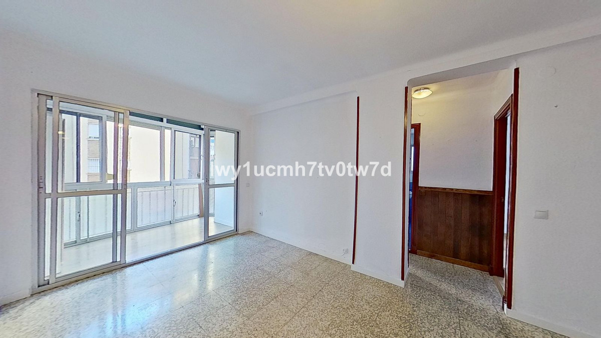 Se vende Apartamento Planta Media de 3 dormitorios en Costa Del Sol, Málaga, España
