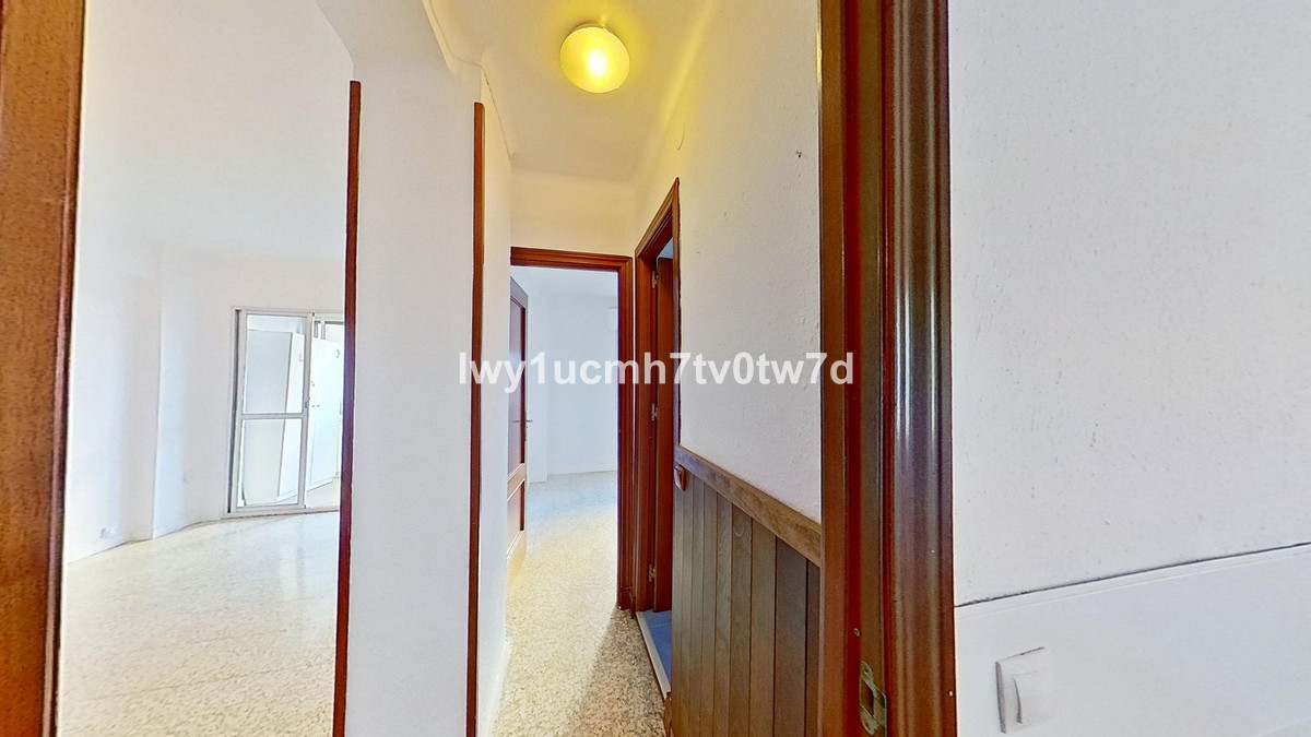 Se vende Apartamento Planta Media de 3 dormitorios en Costa Del Sol, Málaga, España