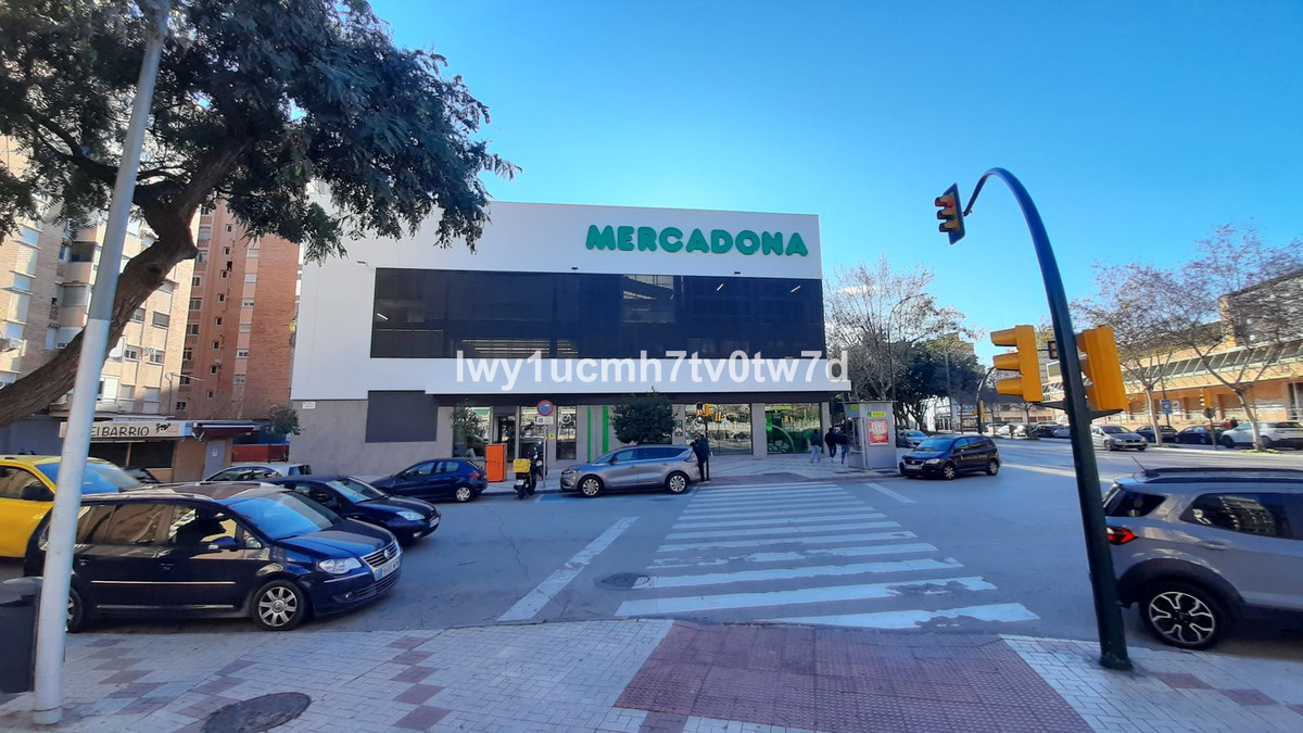 Se vende Apartamento Planta Media de 3 dormitorios en Costa Del Sol, Málaga, España