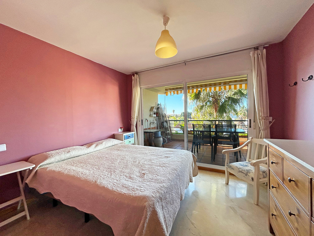 2 Bed Apartment for sale in Guadalmina Alta Costa Del Sol, Málaga, Spain