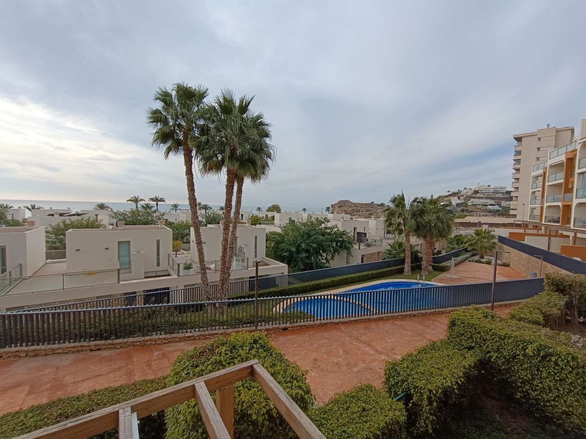 Se vende Apartamento Planta Media de 2 dormitorios en Costa Blanca, Alicante, España