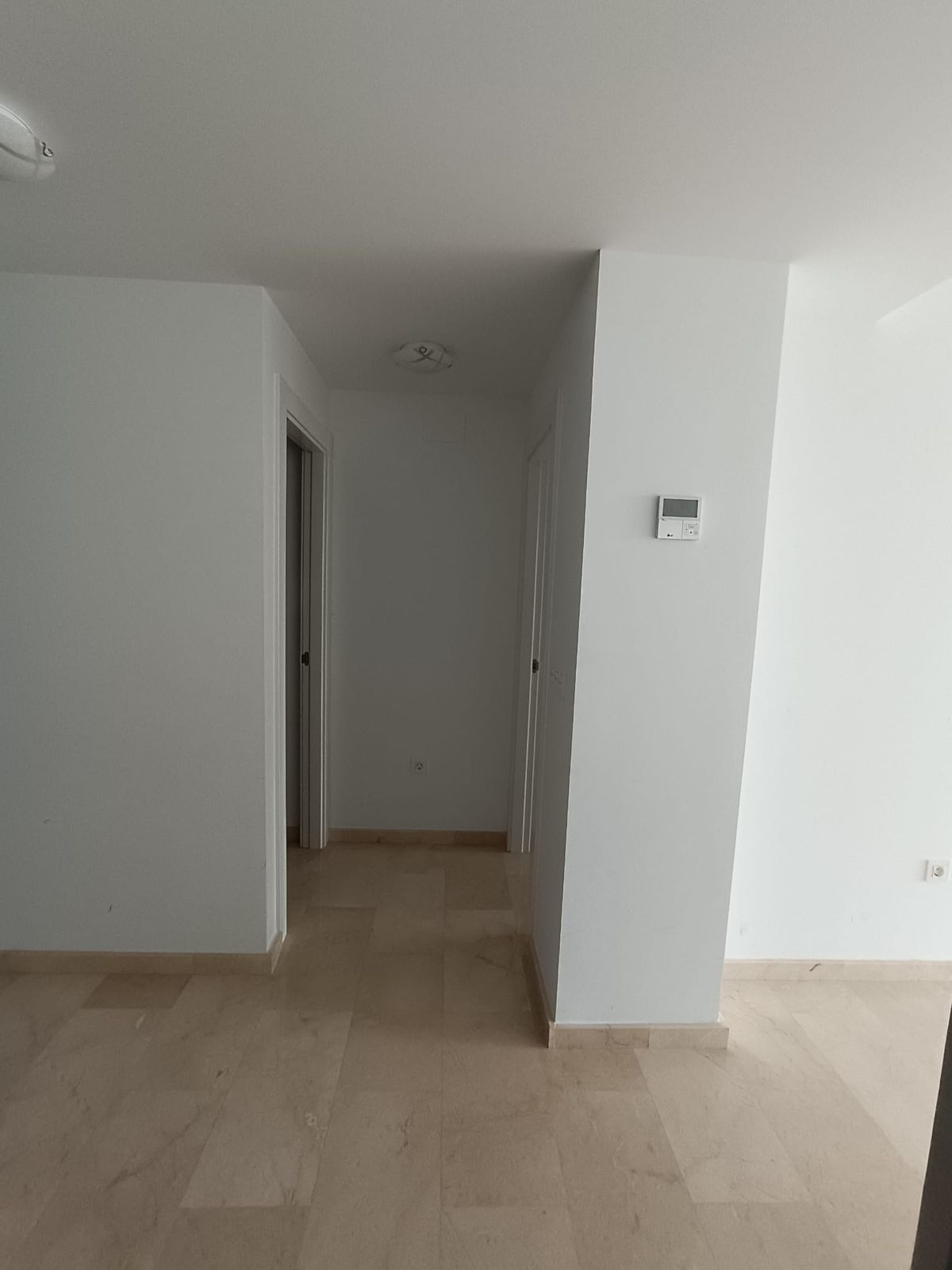 Se vende Apartamento Planta Media de 2 dormitorios en Costa Blanca, Alicante, España