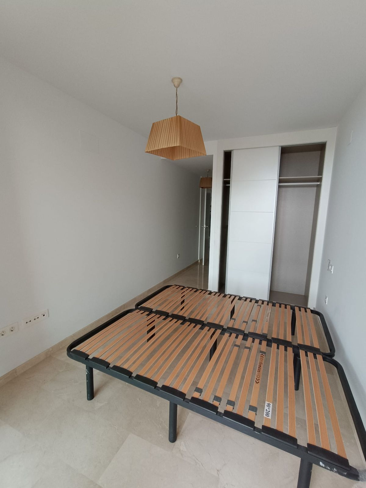 Se vende Apartamento Planta Media de 2 dormitorios en Costa Blanca, Alicante, España