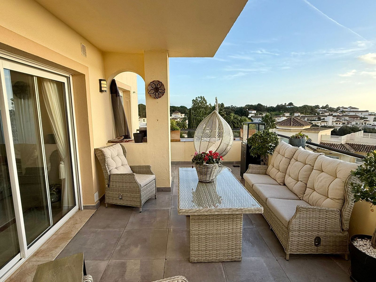 Se vende Ático Dúplex de 3 dormitorios en Costa Del Sol, Cadiz, España
