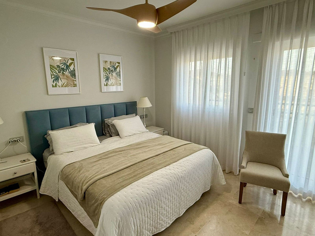 Se vende Ático Dúplex de 3 dormitorios en Costa Del Sol, Cadiz, España