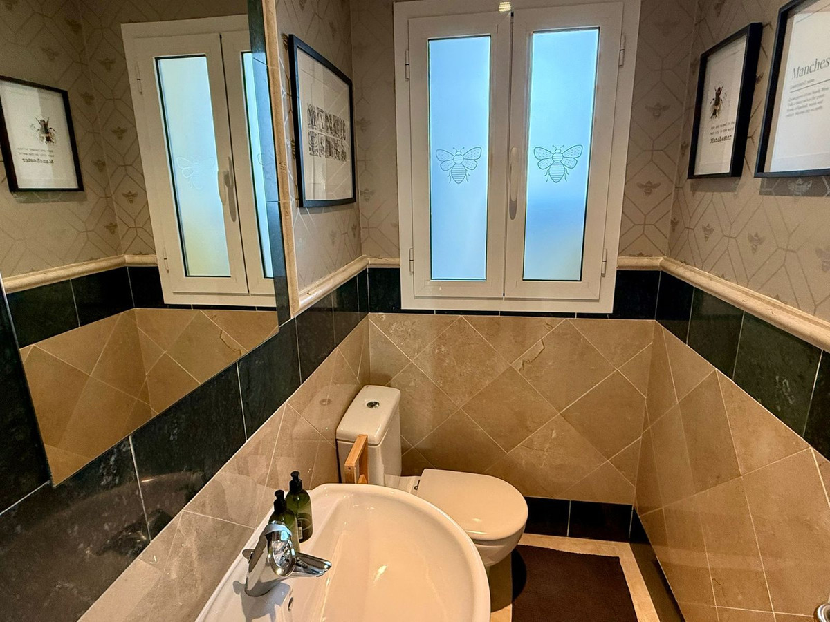 Se vende Ático Dúplex de 3 dormitorios en Costa Del Sol, Cadiz, España