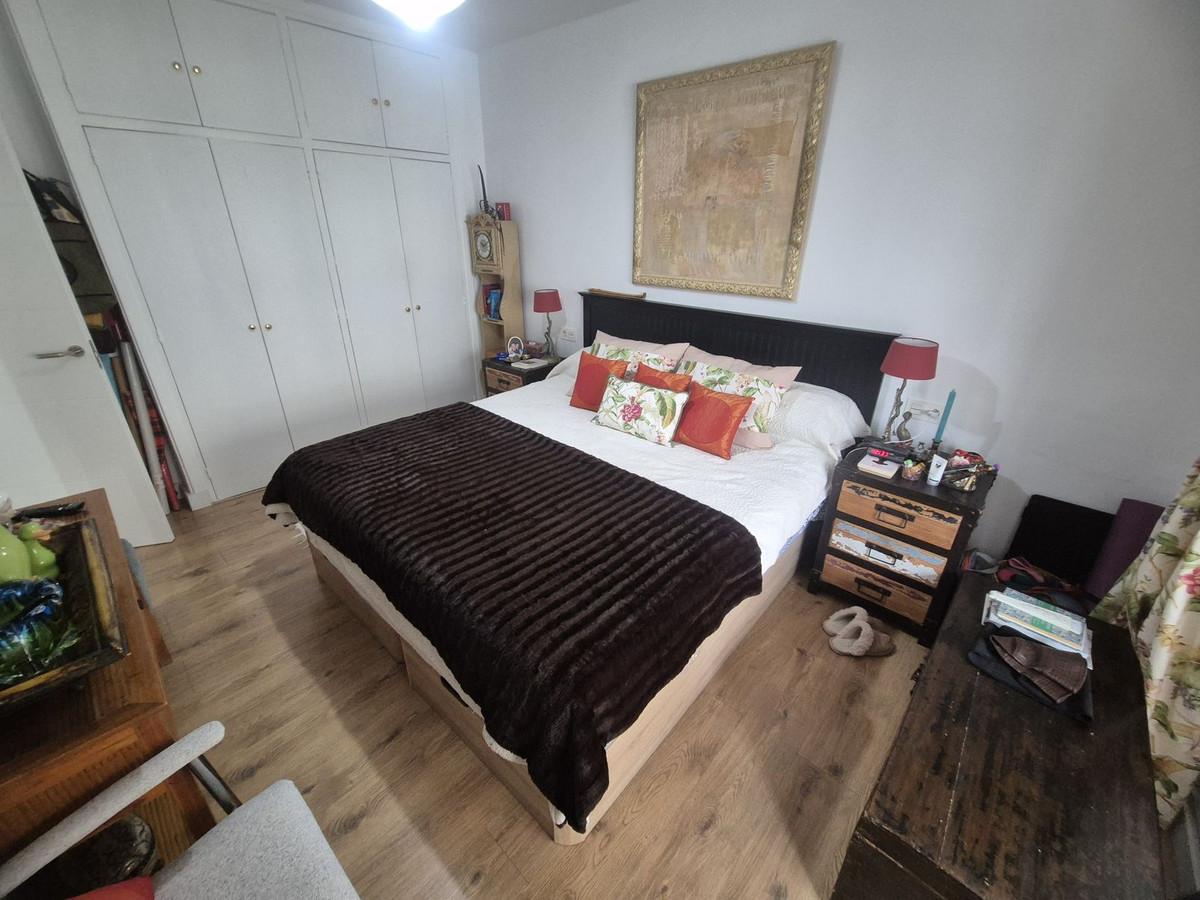 2 Bed Apartment for sale in Marbella Costa Del Sol, Málaga, Spain