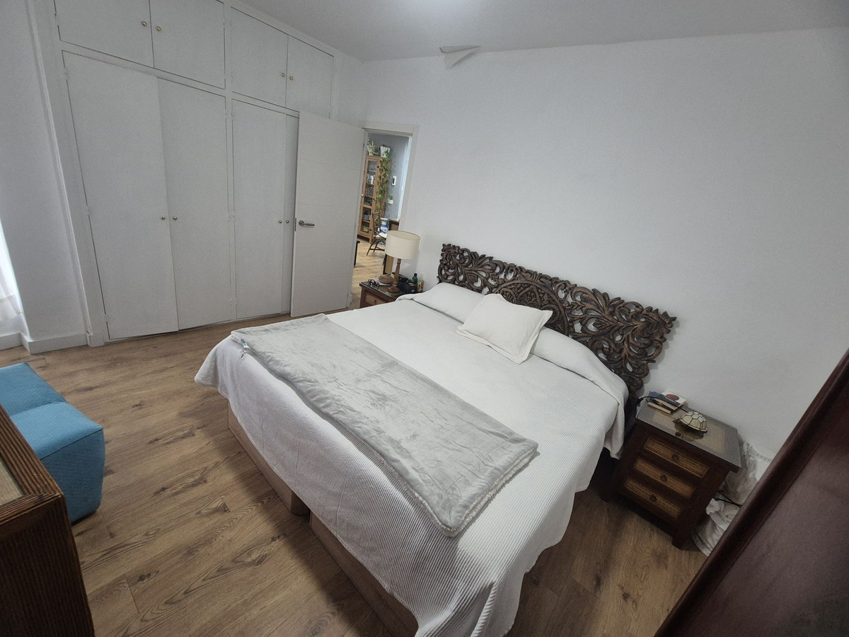 2 Bed Apartment for sale in Marbella Costa Del Sol, Málaga, Spain