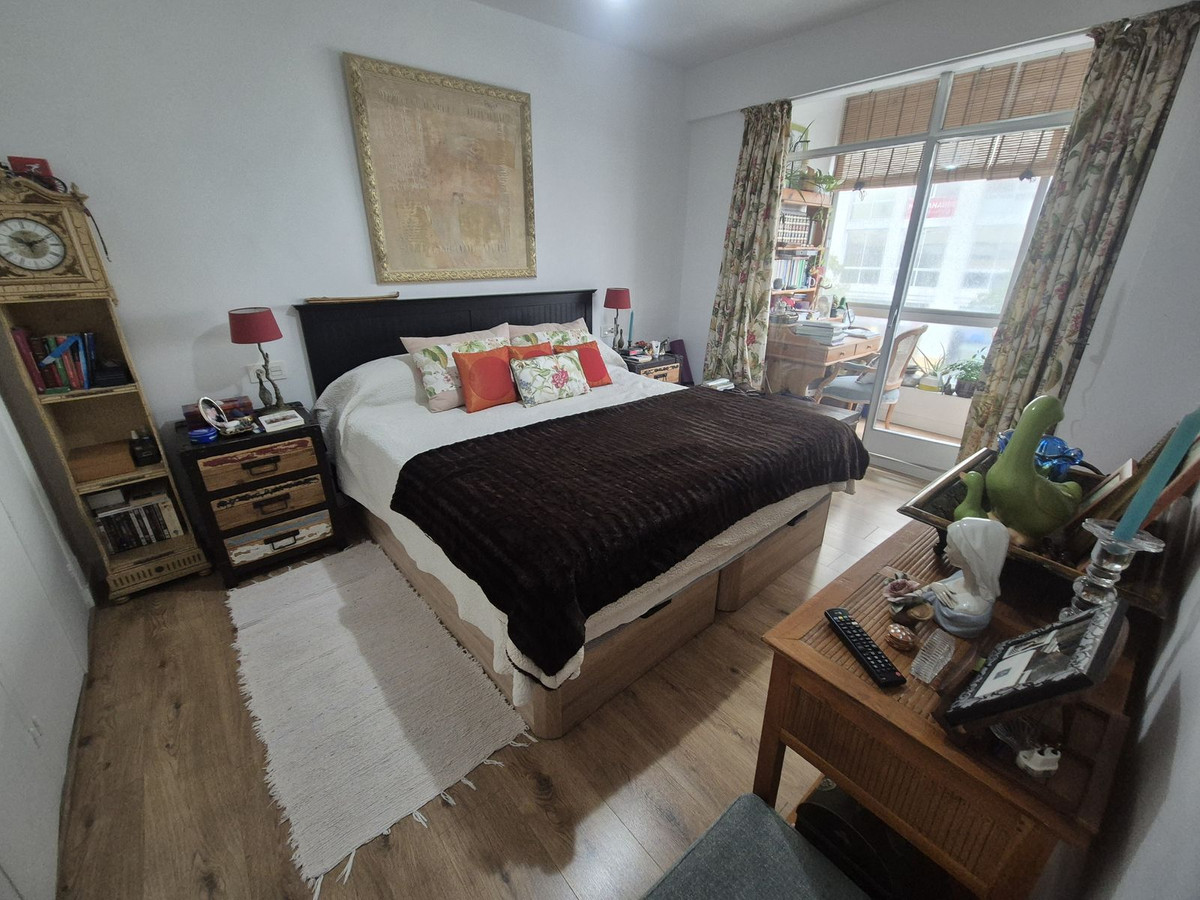 2 Bed Apartment for sale in Marbella Costa Del Sol, Málaga, Spain