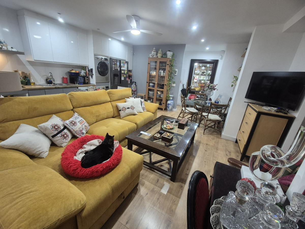 2 Bed Apartment for sale in Marbella Costa Del Sol, Málaga, Spain