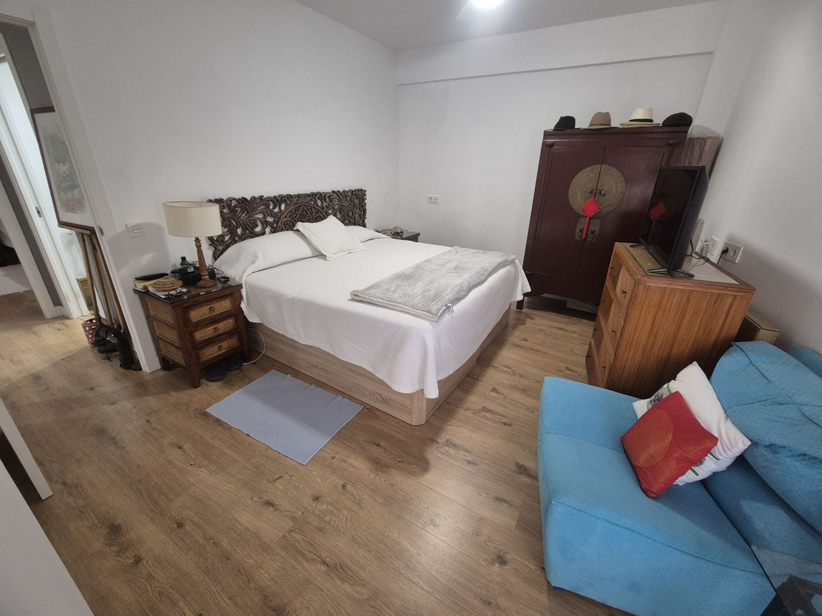 2 Bed Apartment for sale in Marbella Costa Del Sol, Málaga, Spain