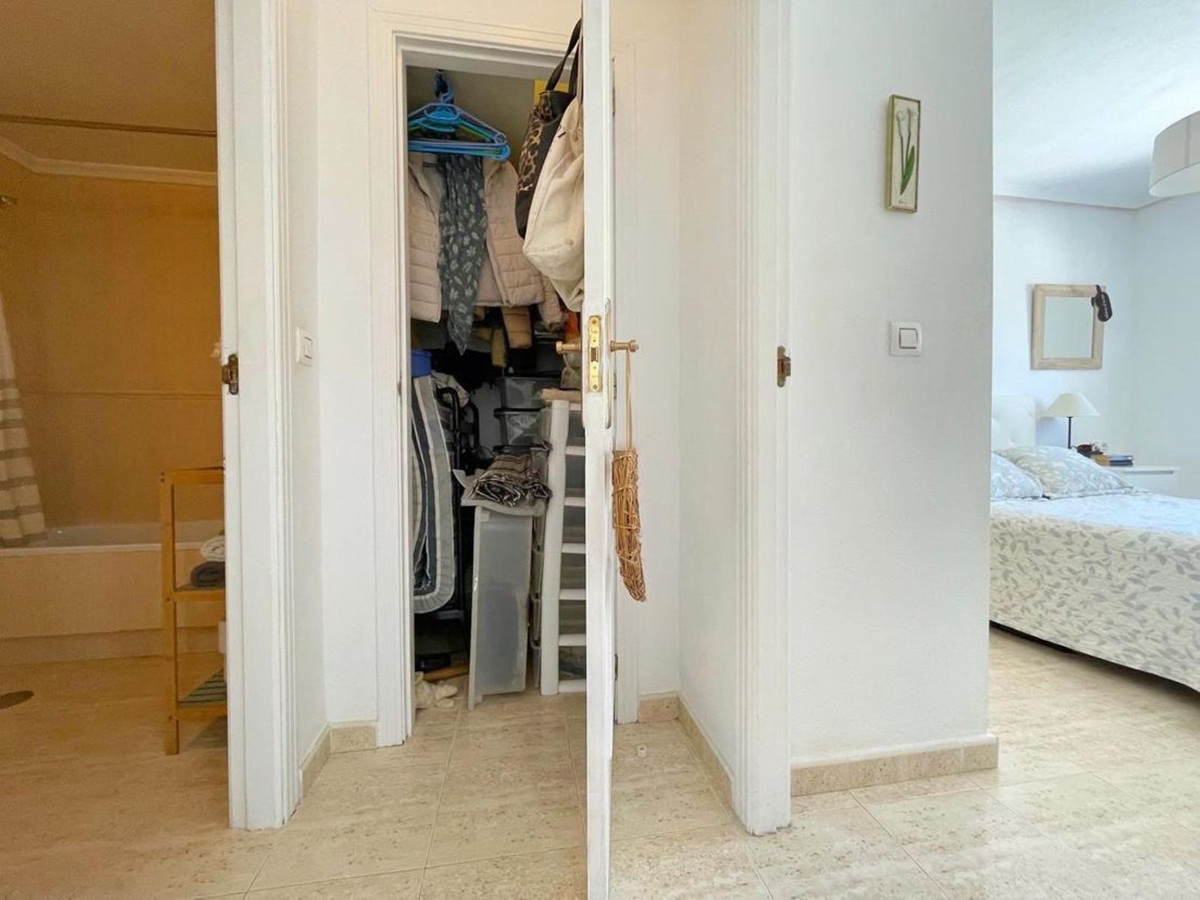 1 Bed Apartment for sale in Orihuela Costa Costa Blanca, Alicante, Spain