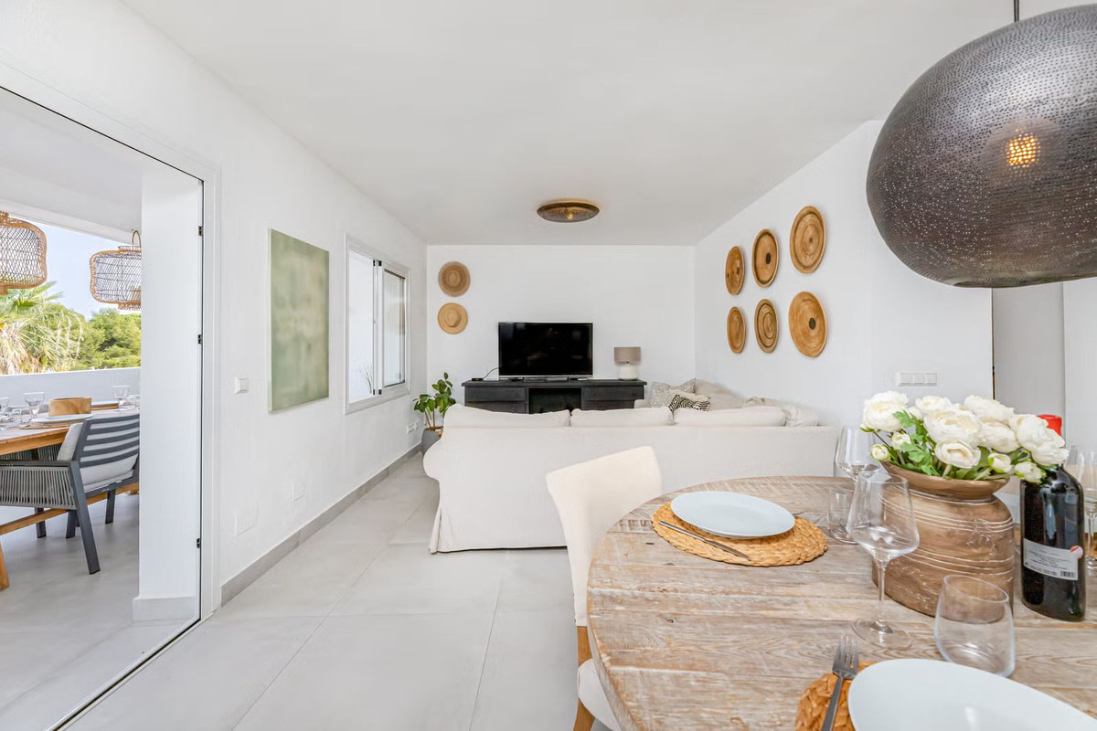 2 Bed Townhouse for sale in Elviria Costa Del Sol, Málaga, Spain