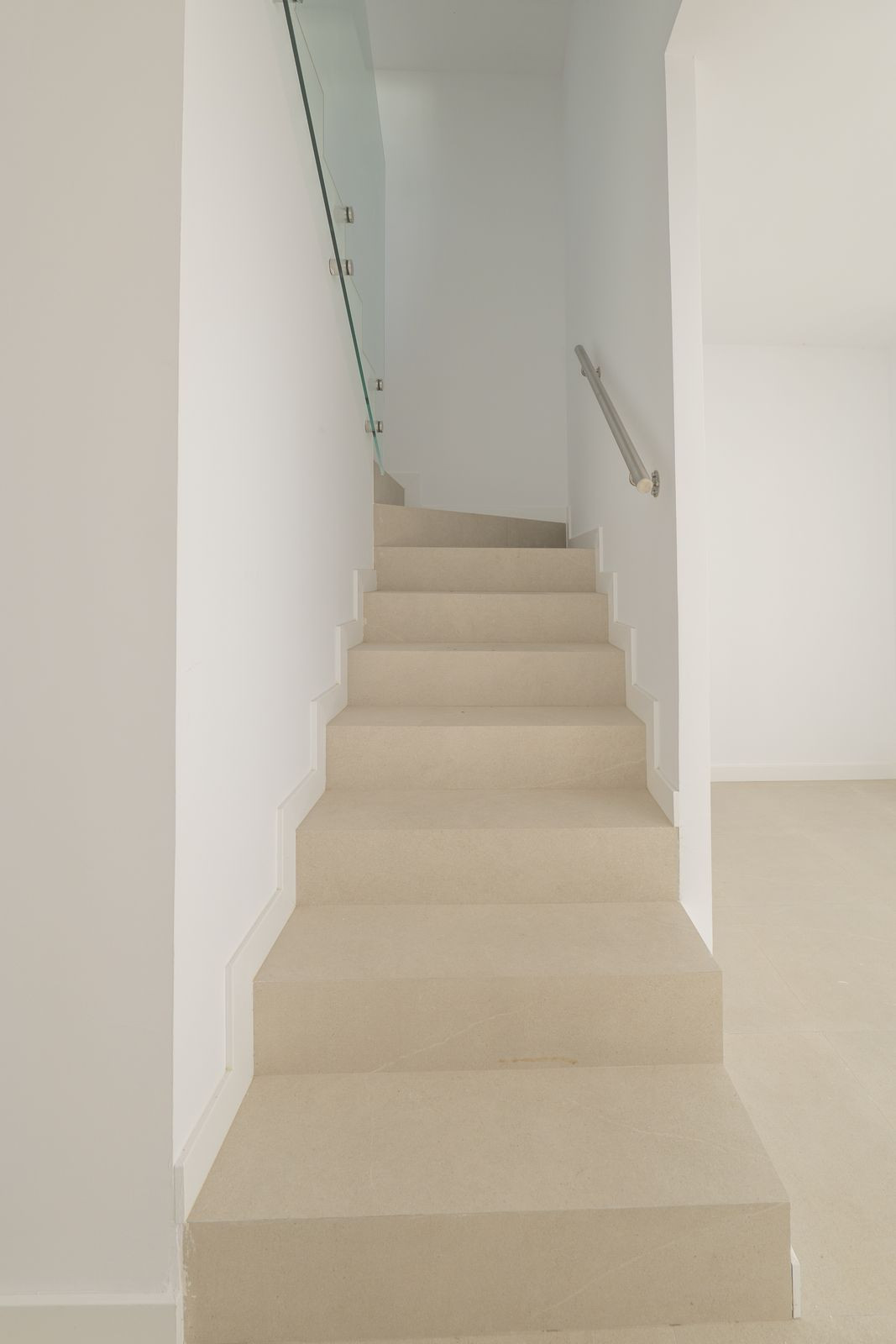 4 Bed Townhouse for sale in Atalaya Costa Del Sol, Málaga, Spain