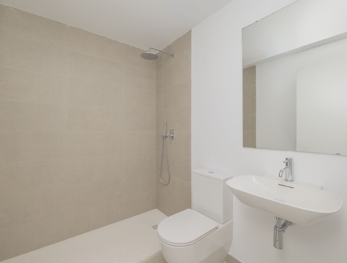 4 Bed Townhouse for sale in Atalaya Costa Del Sol, Málaga, Spain