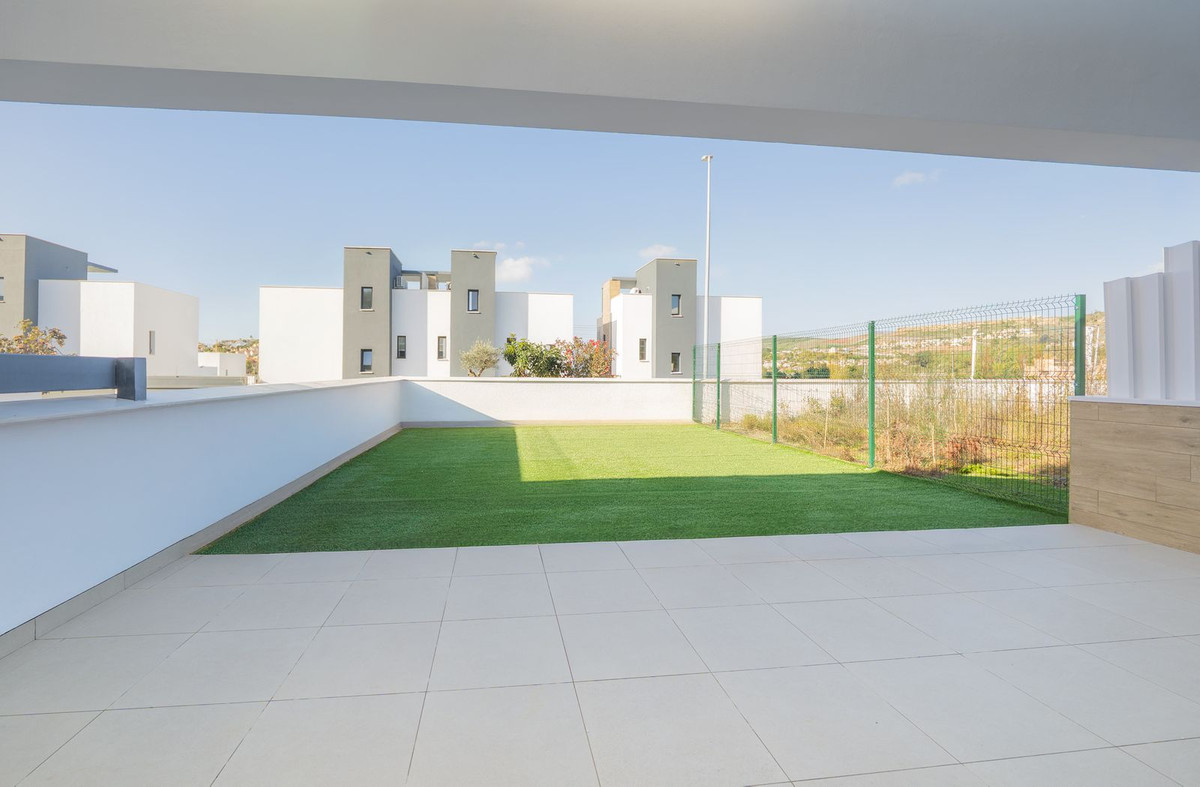 4 Bed Townhouse for sale in Atalaya Costa Del Sol, Málaga, Spain