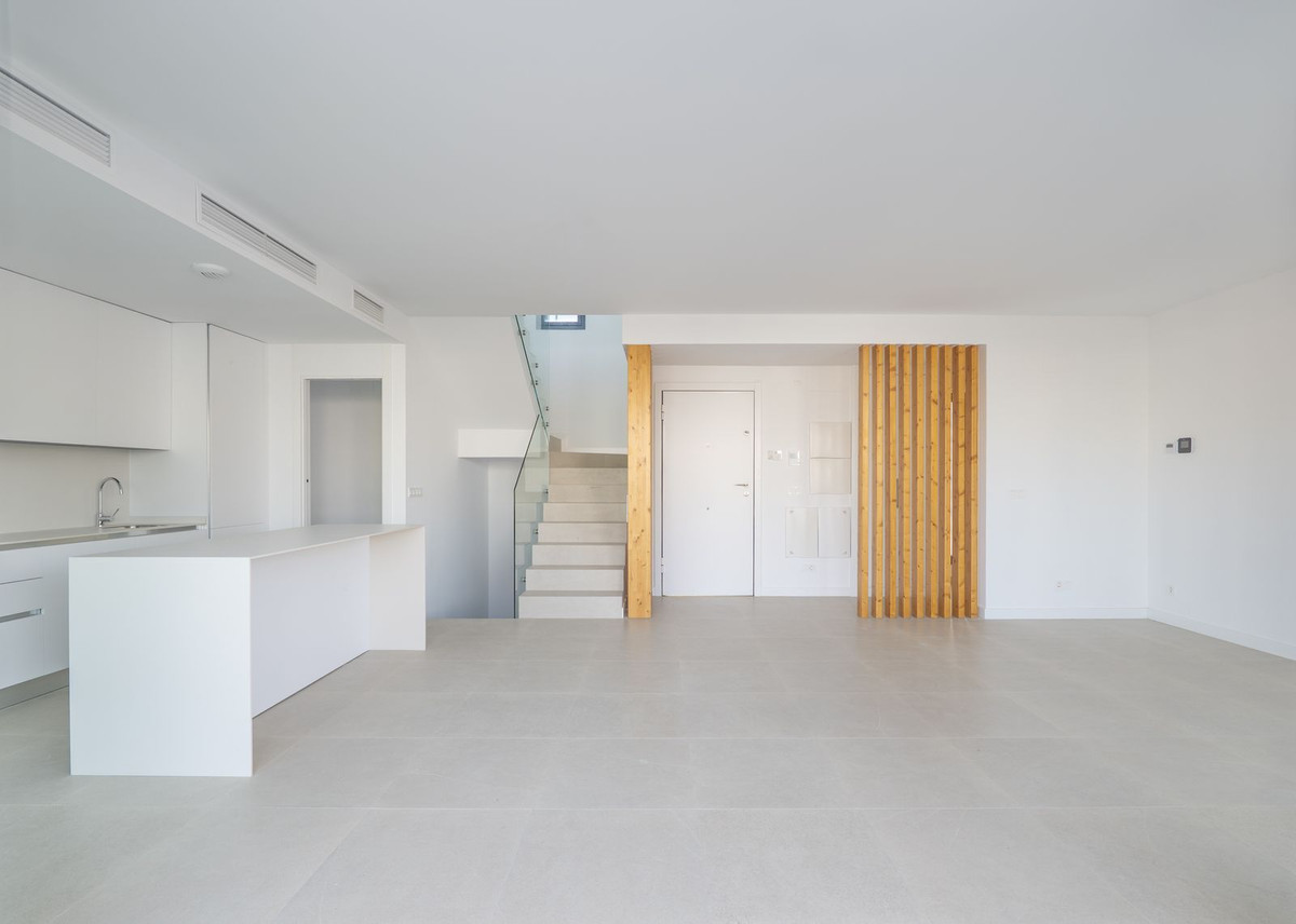 4 Bed Townhouse for sale in Atalaya Costa Del Sol, Málaga, Spain